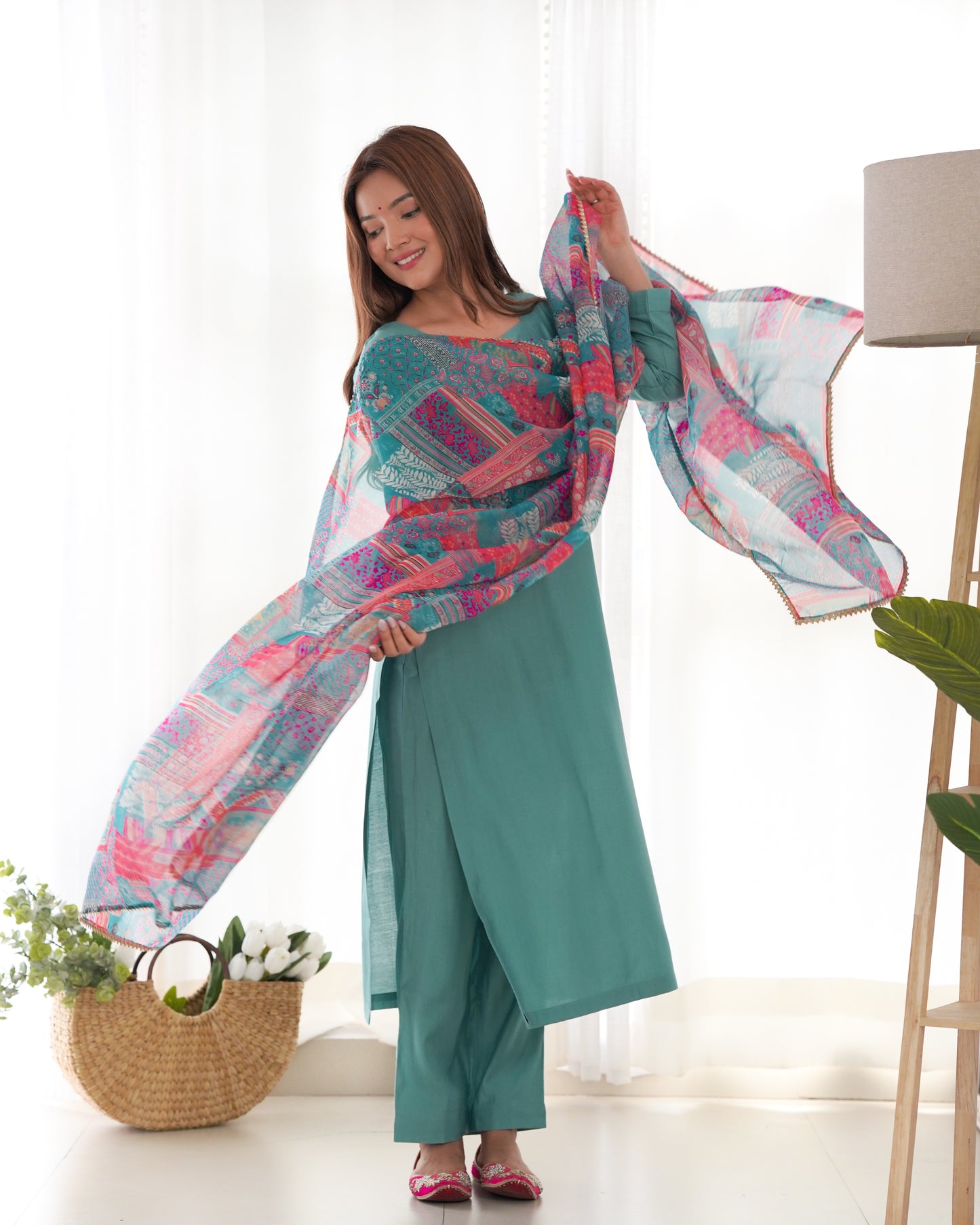 KASTURI VISCOSE STRAIGHT FIT KURTA SET