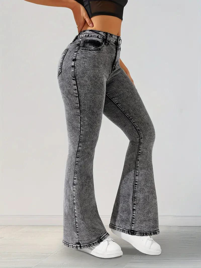 Classic Stretch Bootcut Fit