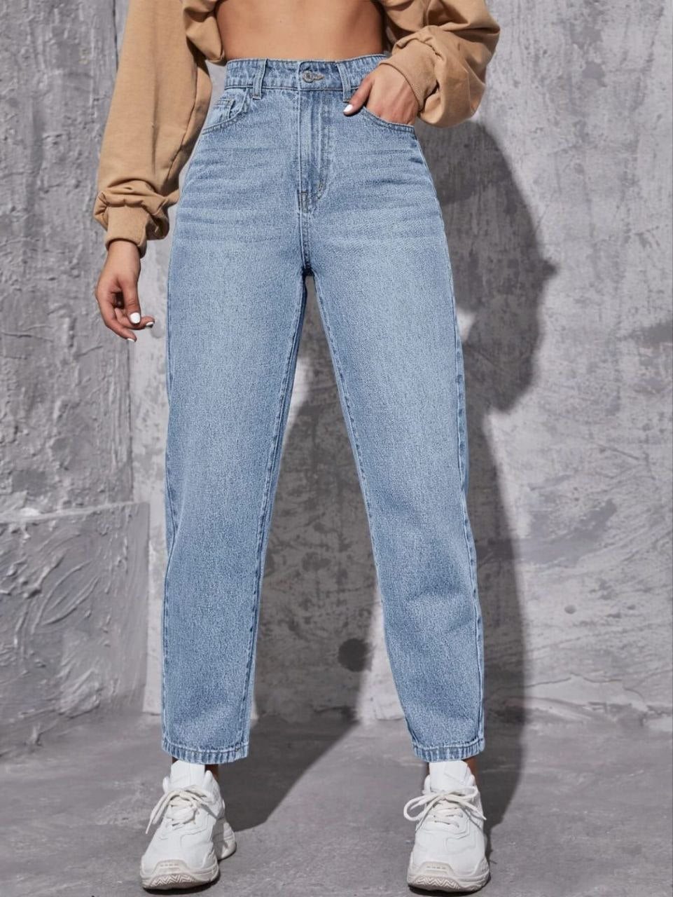 Super Trending Mom Fit Jeans